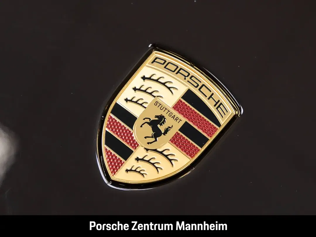 Porsche 992 - Thumbnail 13