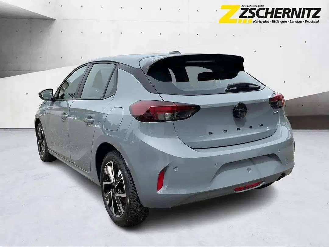 Opel Corsa - Thumbnail 2