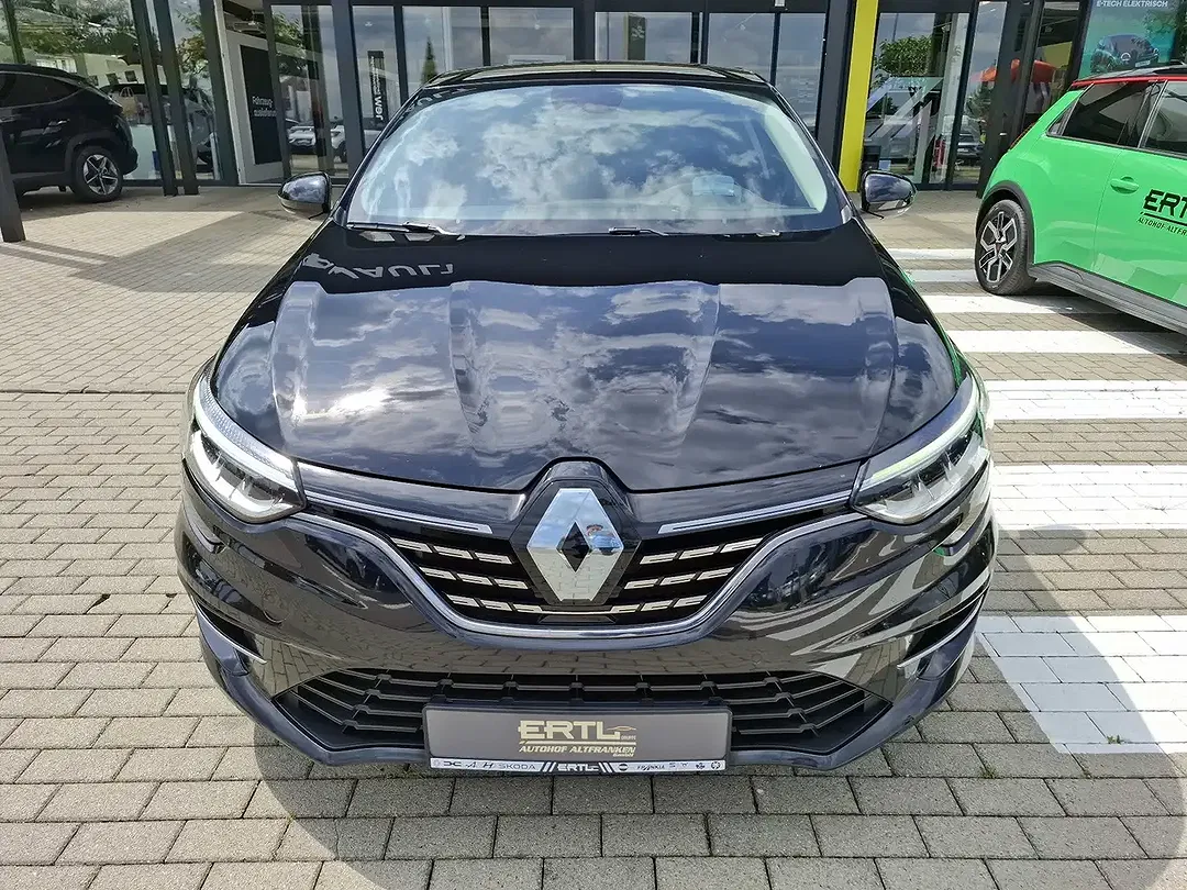 Renault Megane - Thumbnail 3