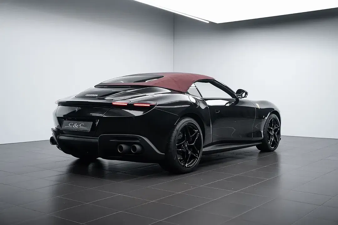 Ferrari Roma - Thumbnail 4