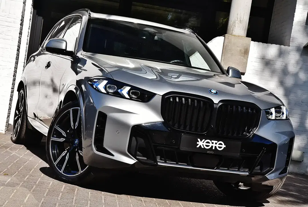 BMW X5 - Thumbnail 2
