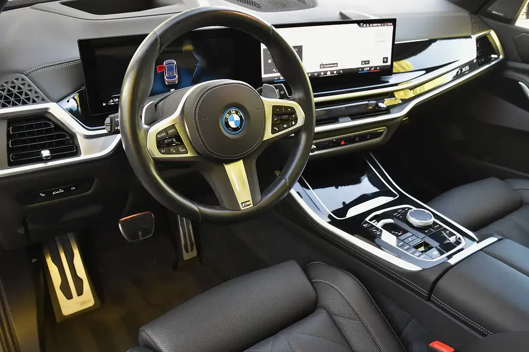 BMW X5 - Thumbnail 4