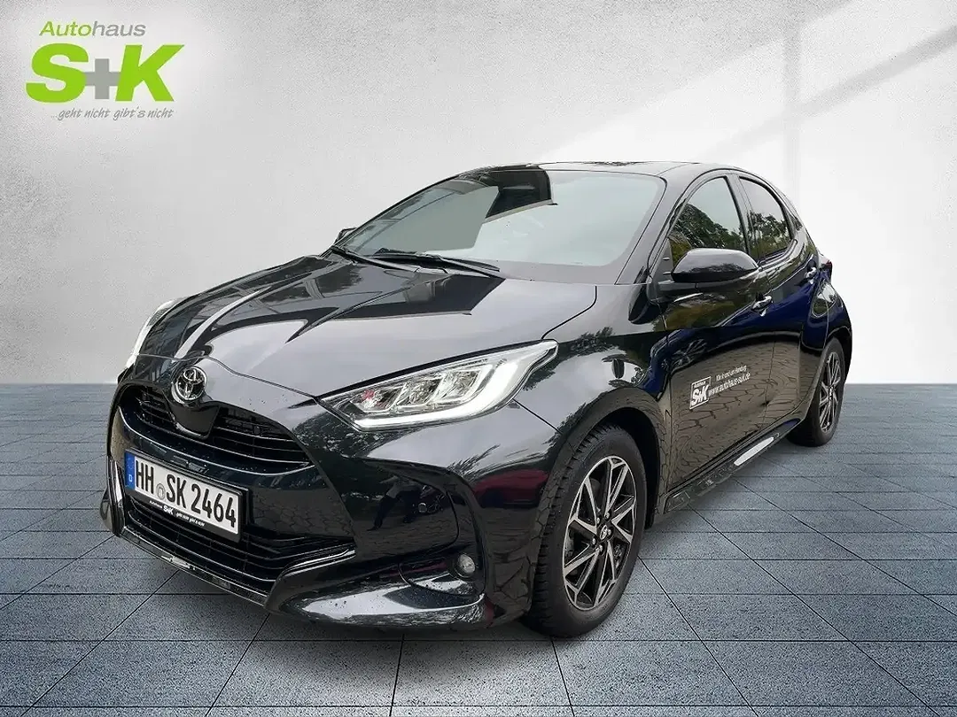 Toyota Yaris - Thumbnail 1