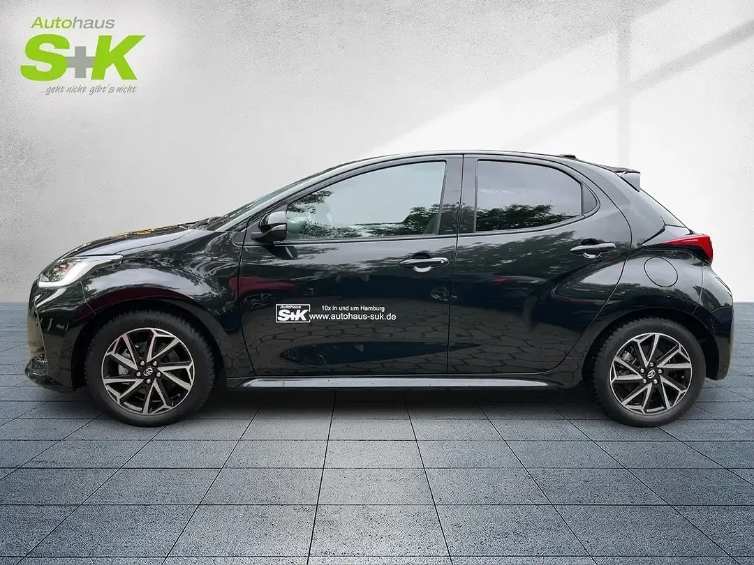 Toyota Yaris - Thumbnail 2