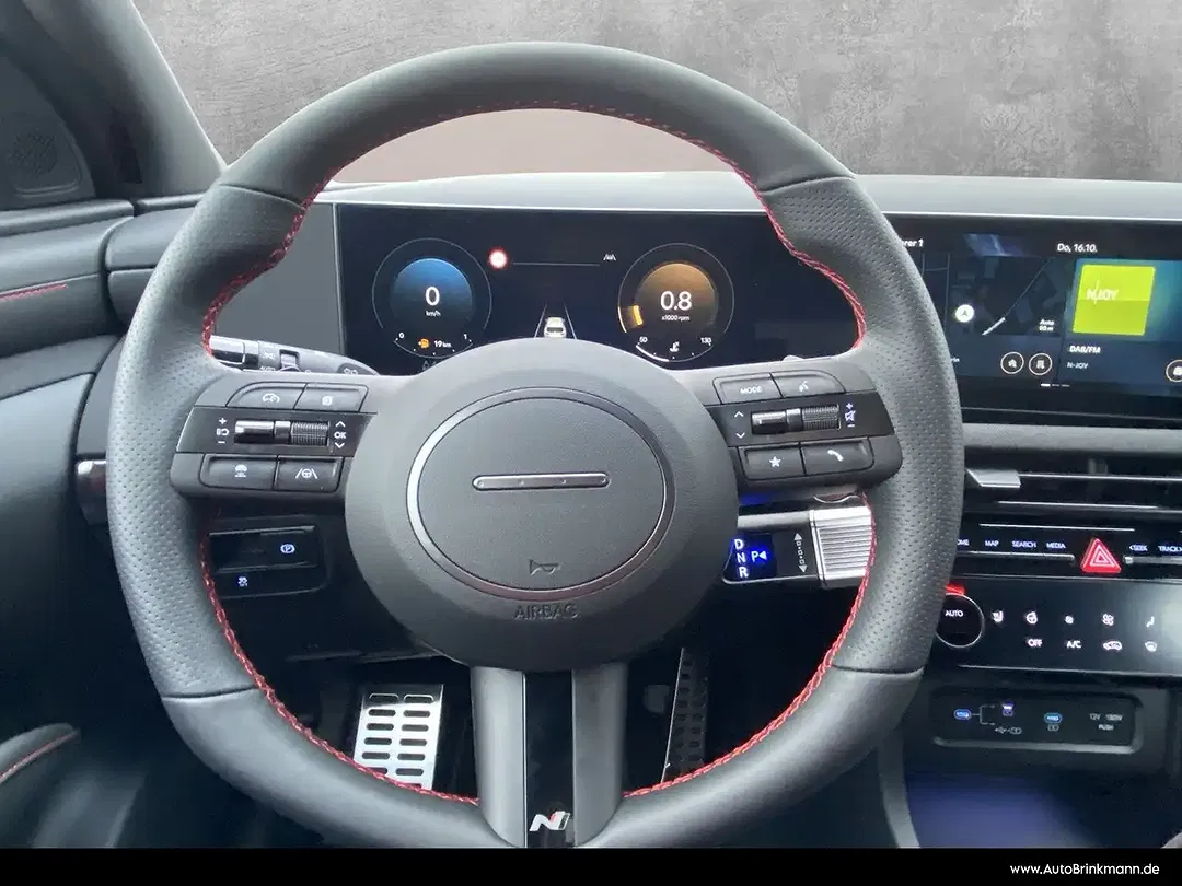 Hyundai TUCSON - Thumbnail 12