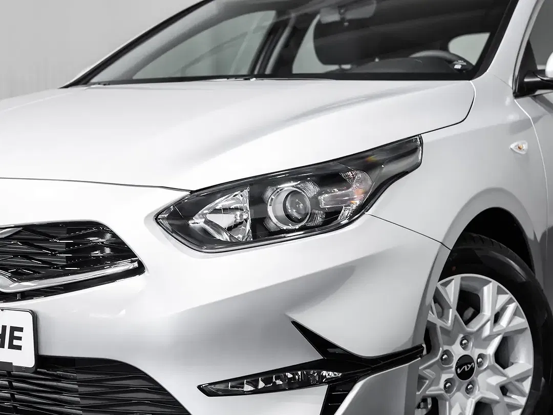 Kia Ceed / cee'd - Thumbnail 4
