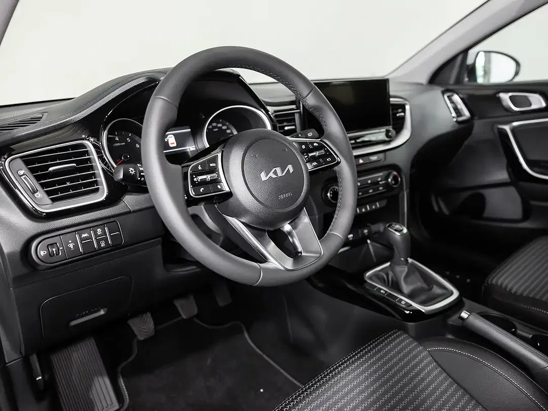 Kia Ceed / cee'd - Thumbnail 6