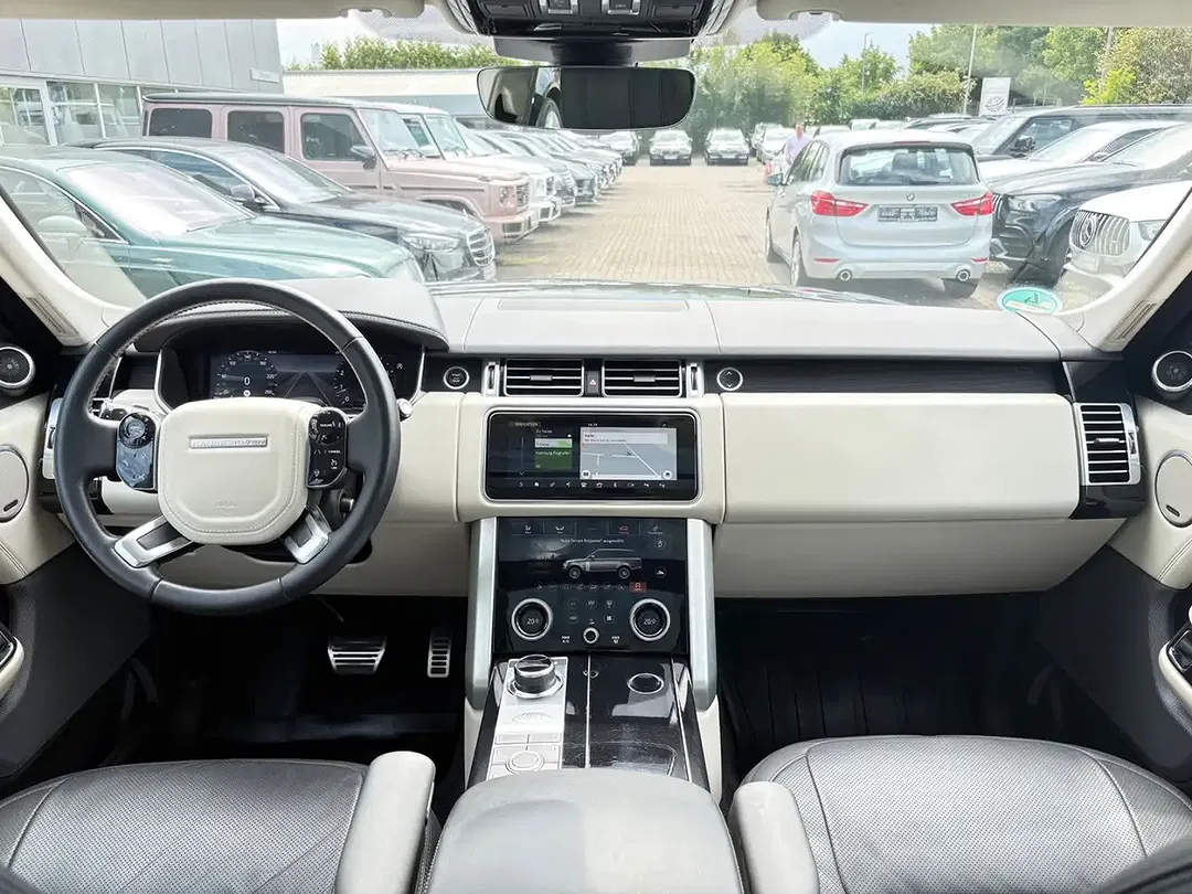Land Rover Range Rover - Thumbnail 13