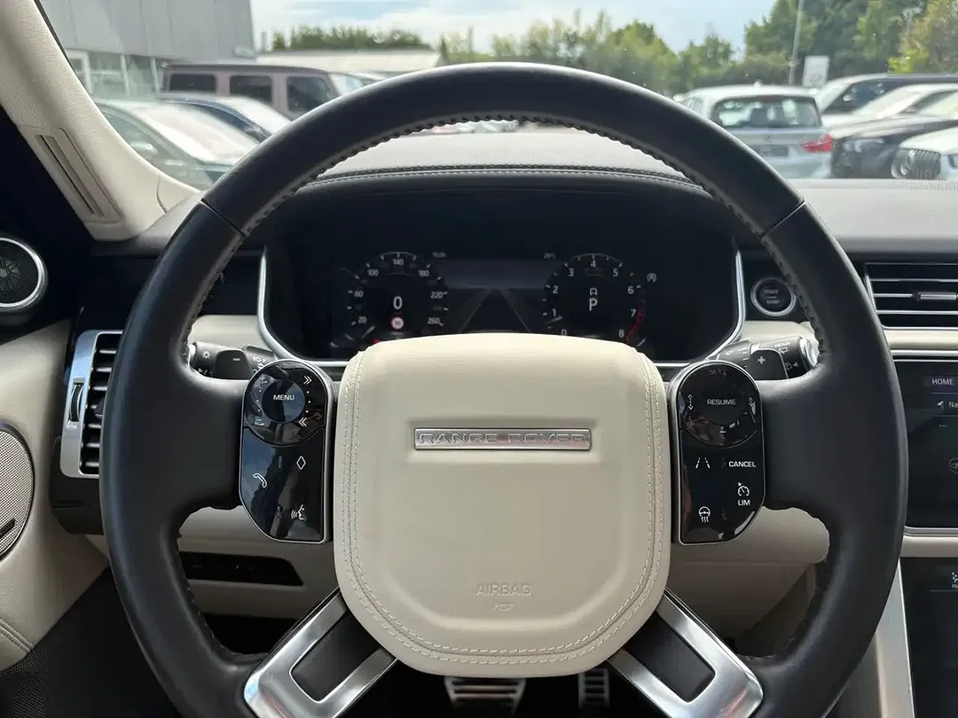 Land Rover Range Rover - Thumbnail 14