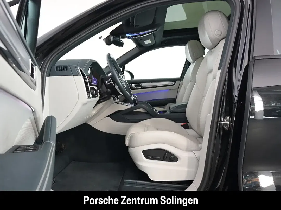 Porsche Cayenne - Thumbnail 16