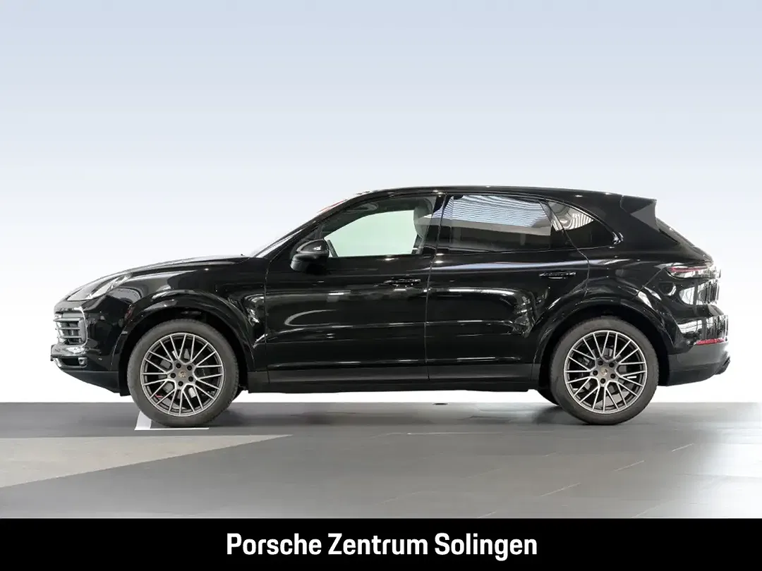 Porsche Cayenne - Thumbnail 2