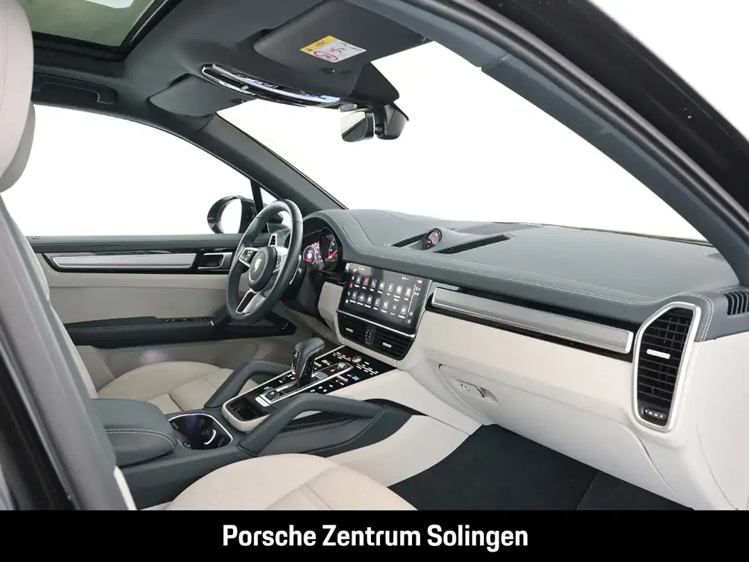 Porsche Cayenne - Thumbnail 20