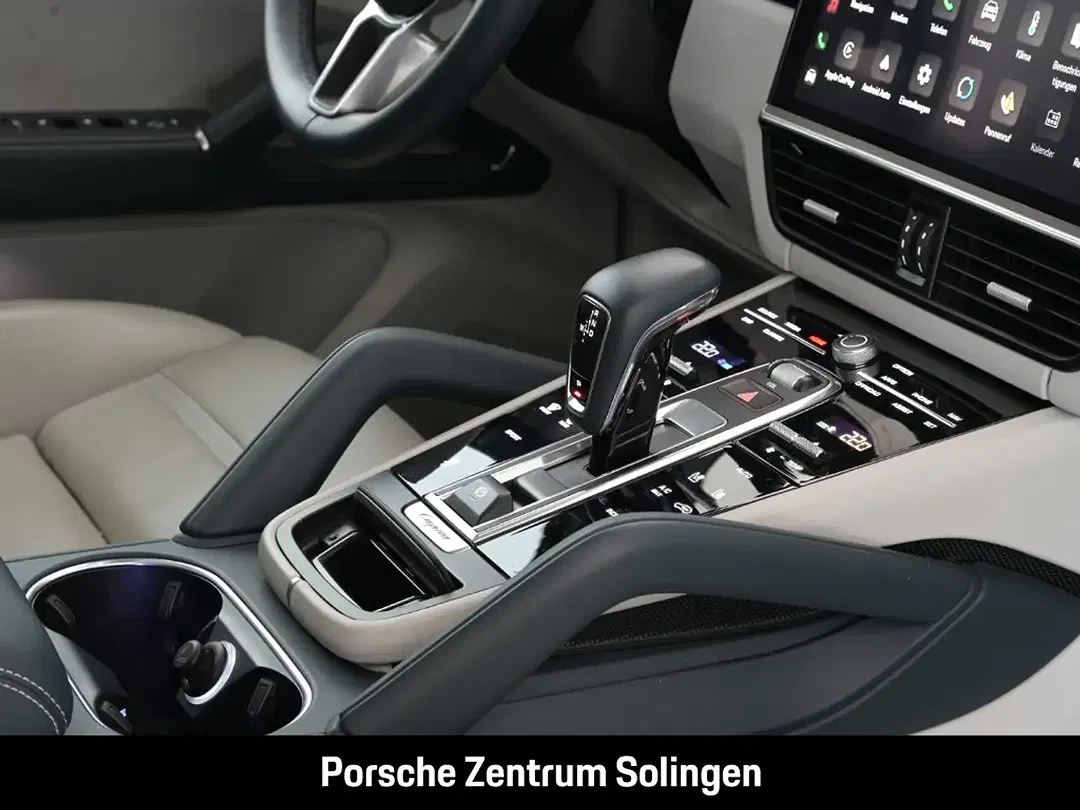 Porsche Cayenne - Thumbnail 23