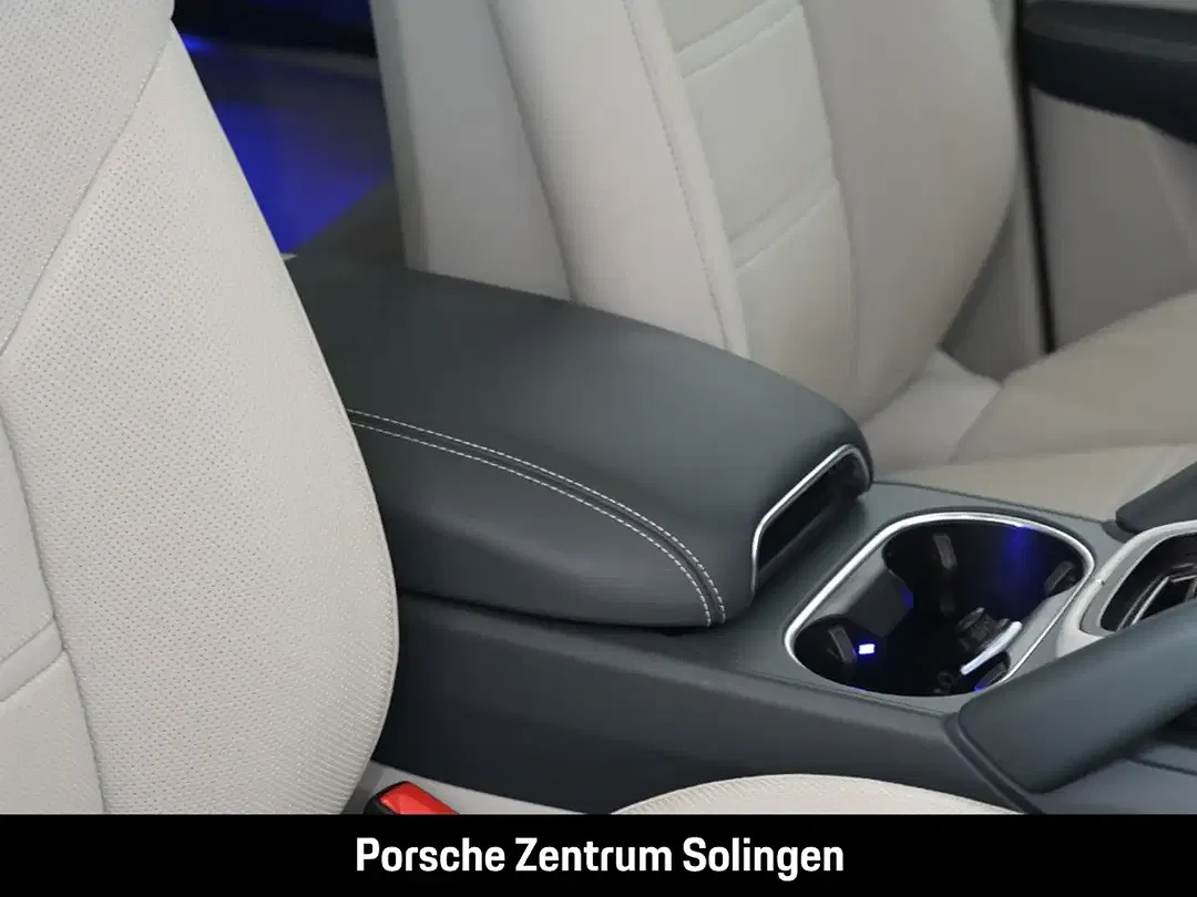 Porsche Cayenne - Thumbnail 25