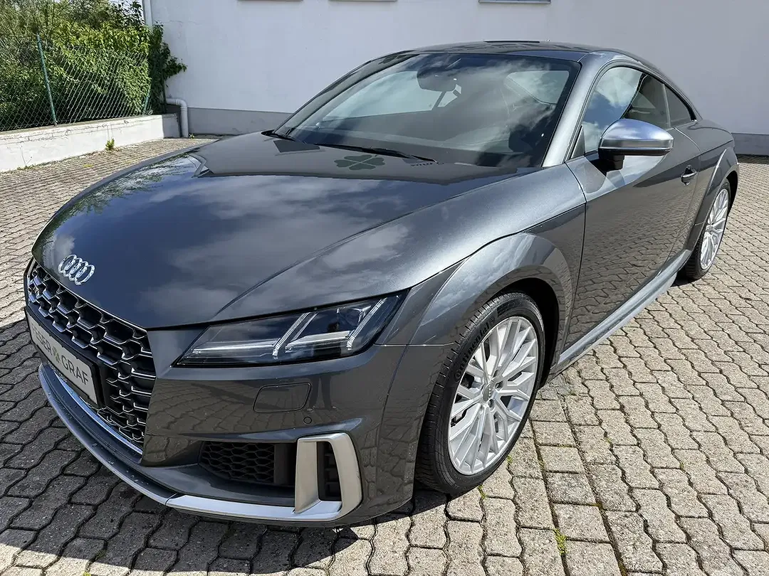 Audi TTS - Thumbnail 2