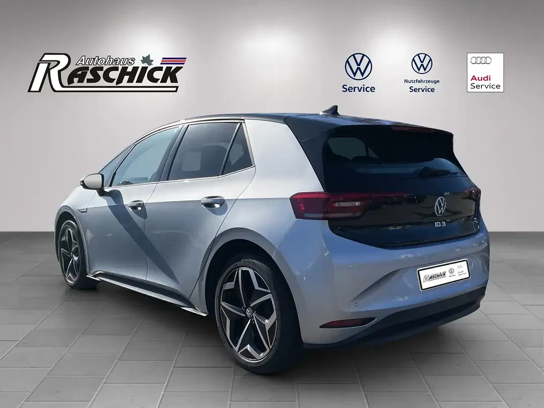 Volkswagen ID.3 - Thumbnail 4
