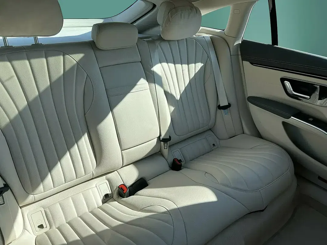 Mercedes-Benz EQS - Thumbnail 10