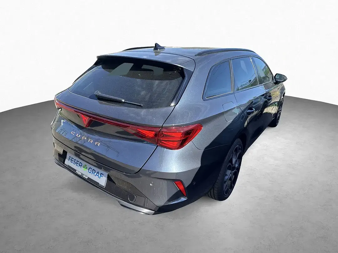 CUPRA Leon - Thumbnail 4