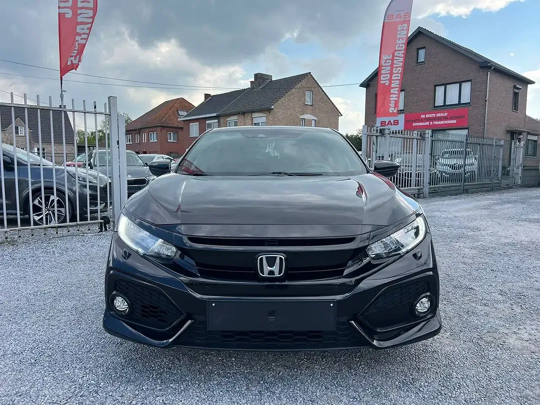 Honda Civic - Thumbnail 2