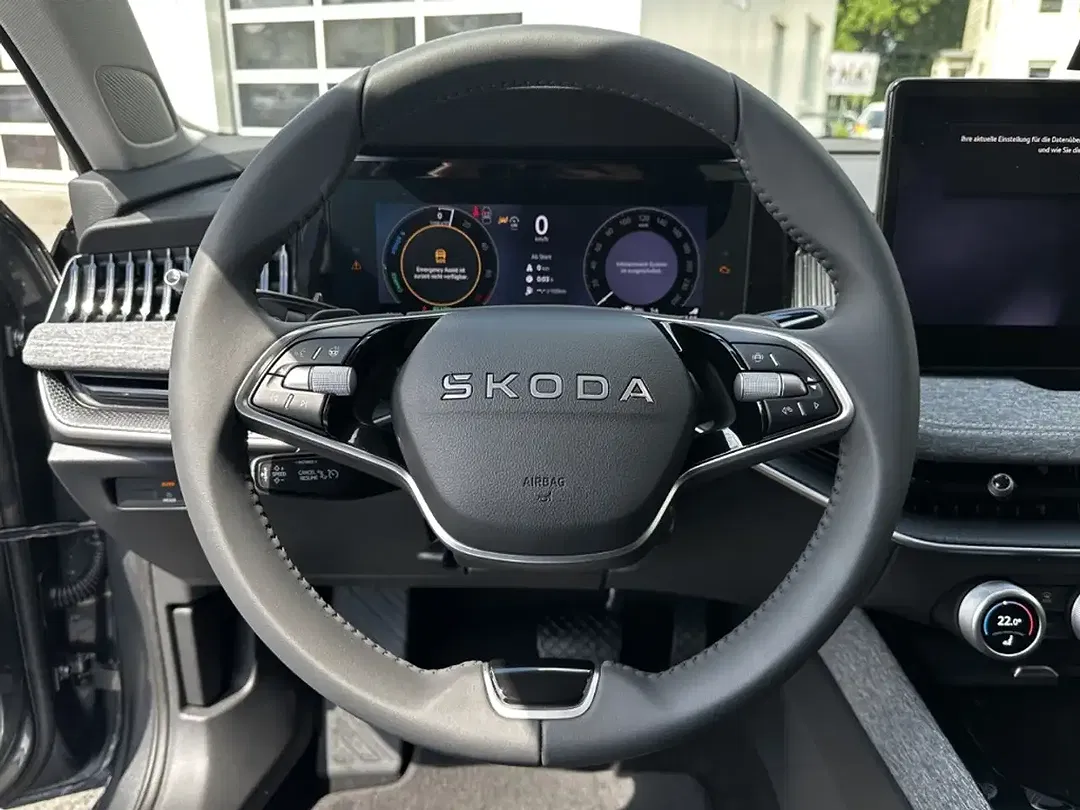 Skoda Superb - Thumbnail 8