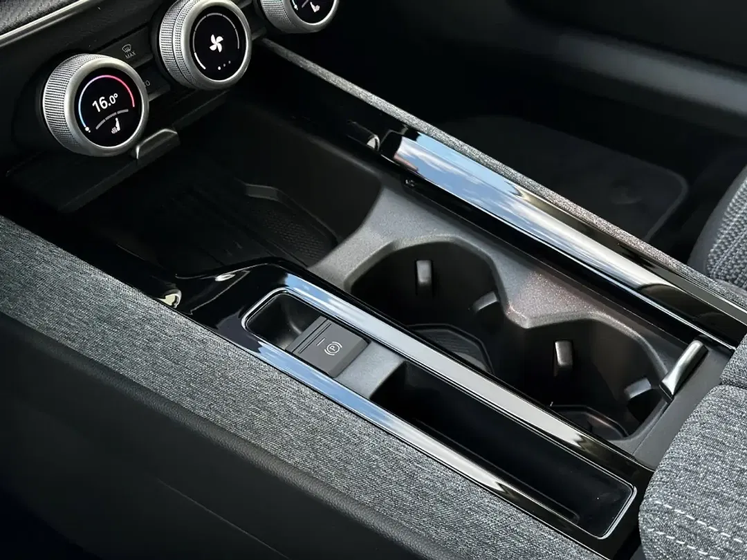 Skoda Superb - Thumbnail 12