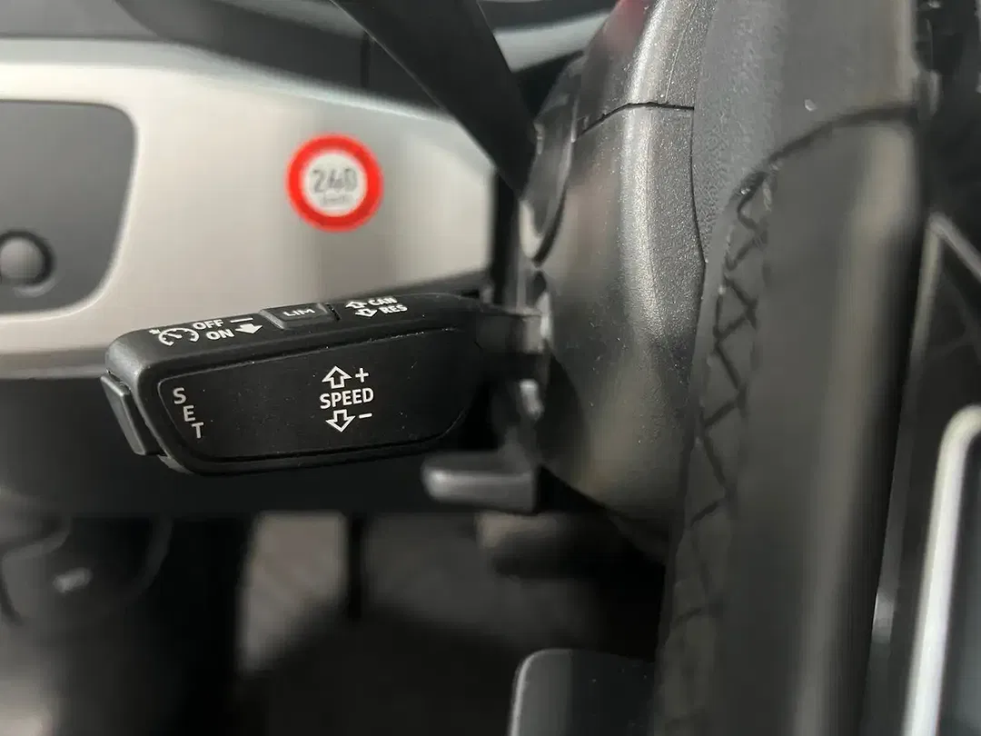 Audi A4 - Thumbnail 18