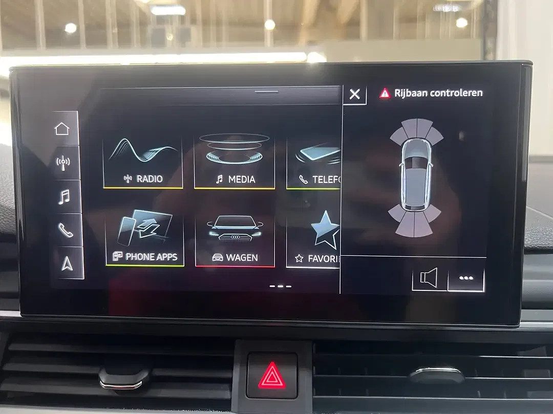 Audi A4 - Thumbnail 25