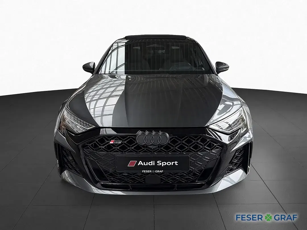 Audi RS3 - Thumbnail 2