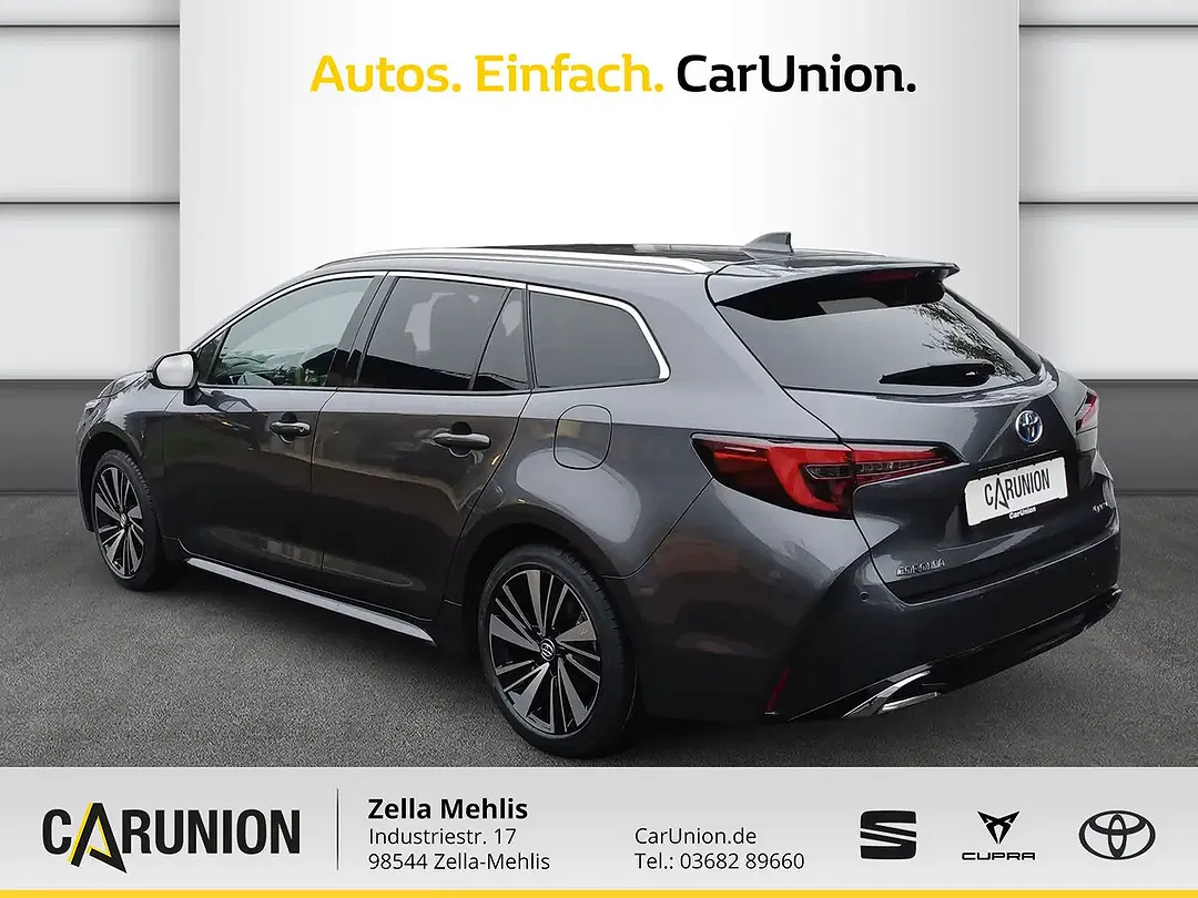 Toyota Corolla - Thumbnail 6