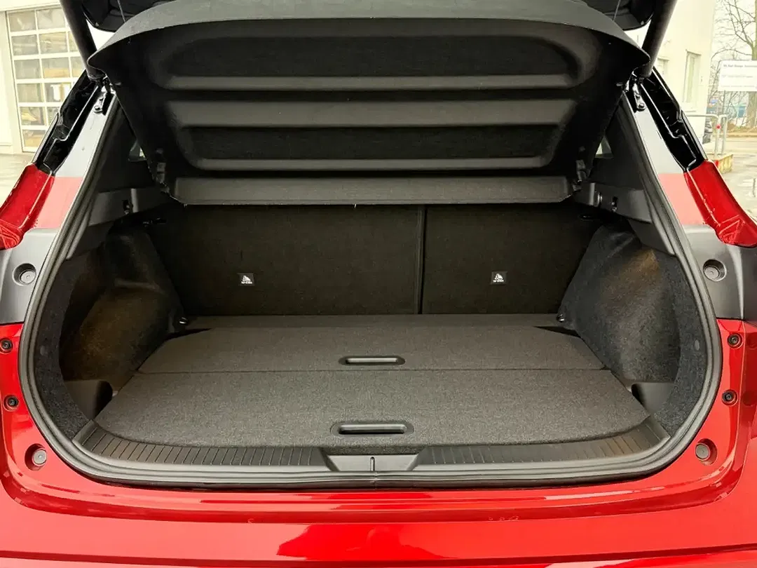 Nissan Qashqai - Thumbnail 3