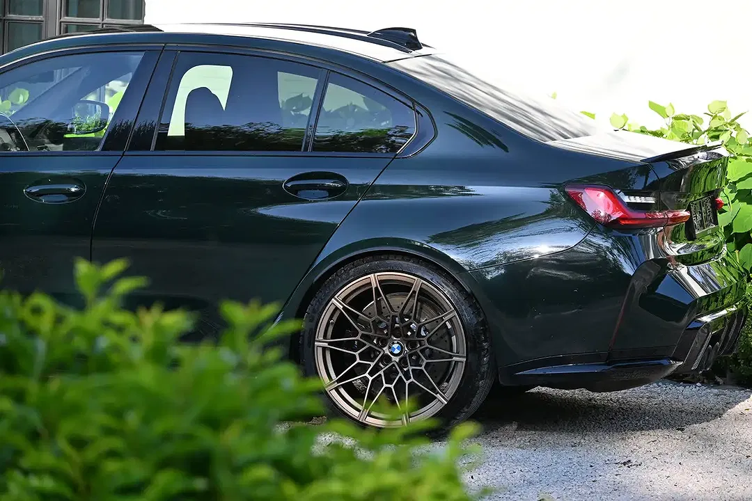 BMW M3 - Thumbnail 6