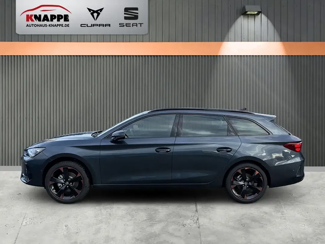 CUPRA Leon - Thumbnail 2