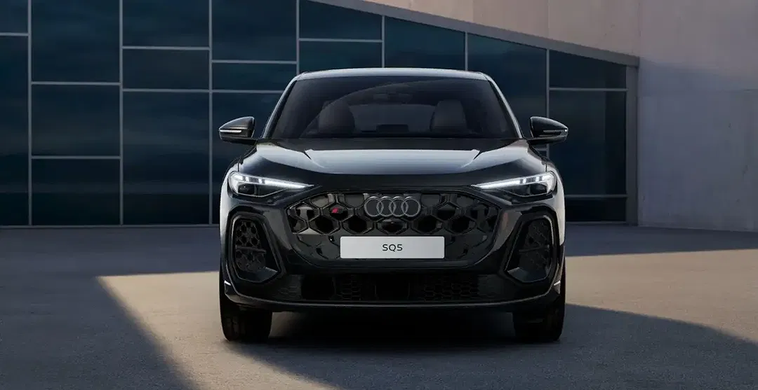 Audi SQ5 - Thumbnail 7