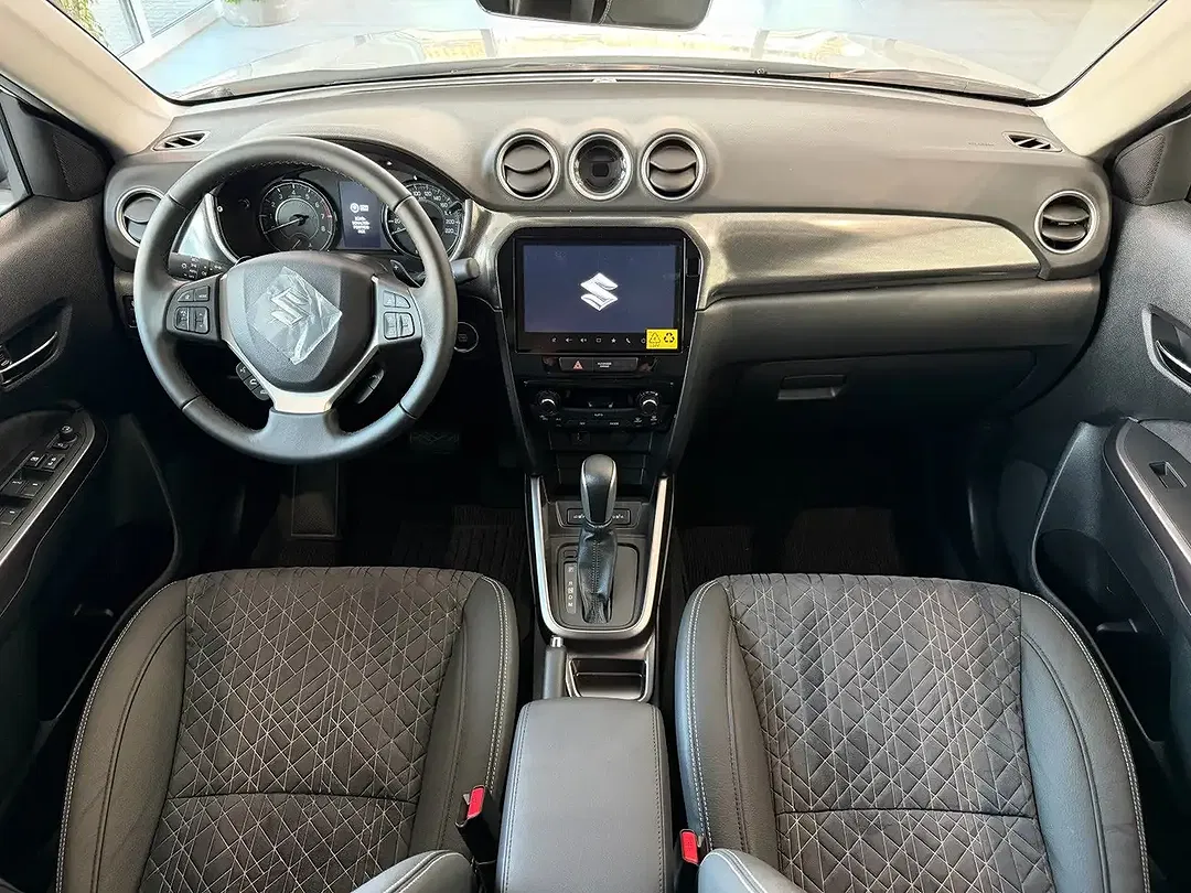 Suzuki Vitara - Thumbnail 2