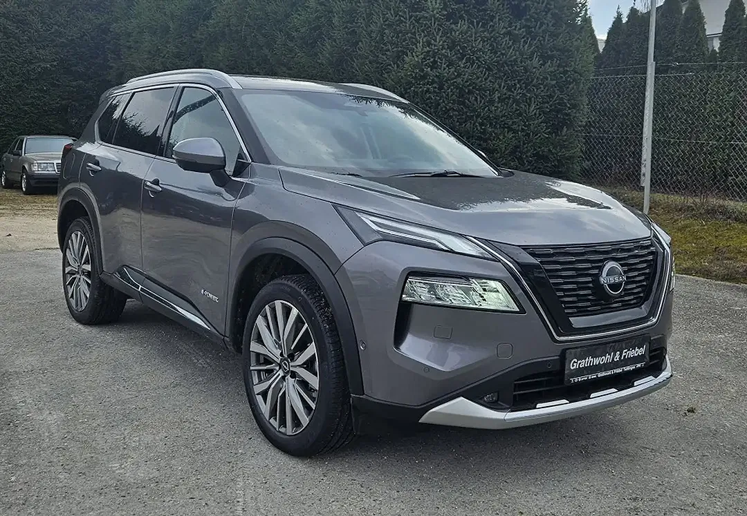 Nissan X-Trail - Thumbnail 3