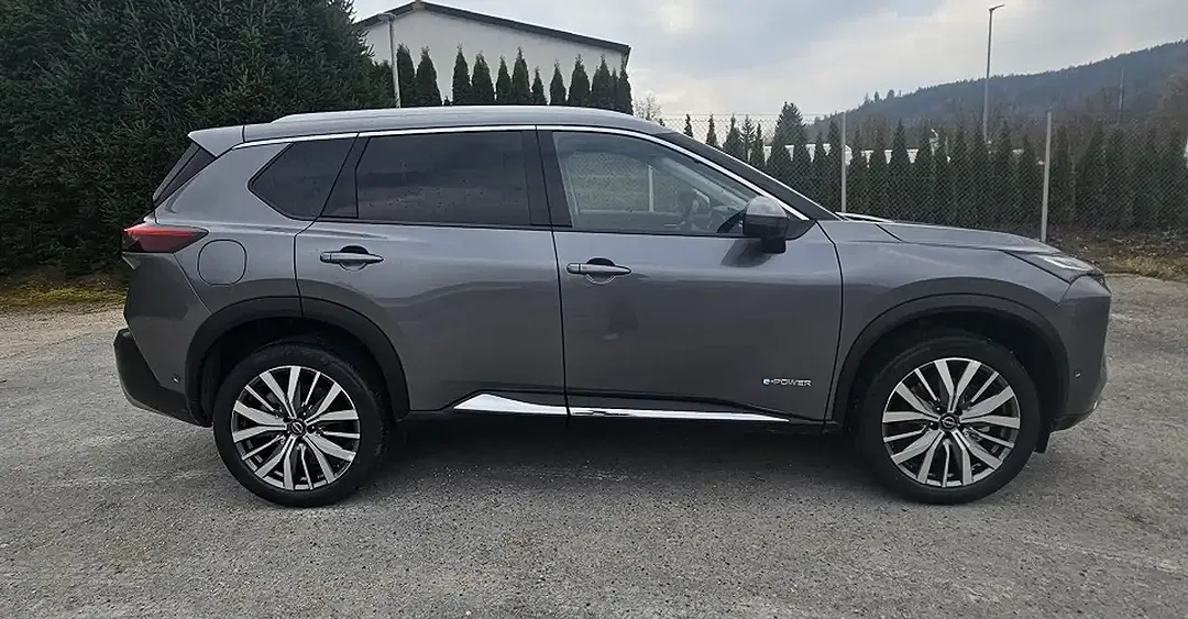 Nissan X-Trail - Thumbnail 4