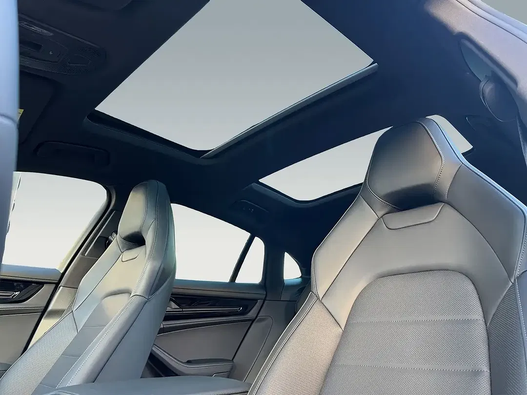 Porsche Panamera - Thumbnail 12