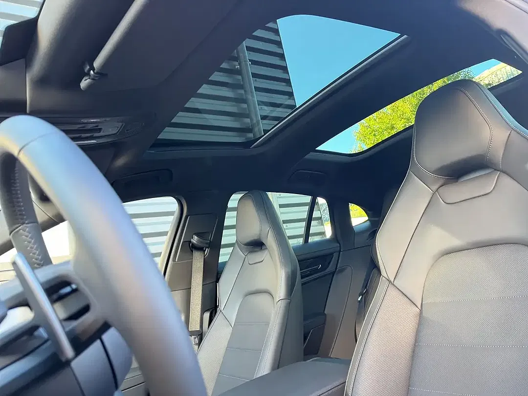 Porsche Panamera - Thumbnail 5