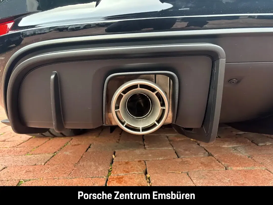 Porsche 718 Spyder - Thumbnail 11