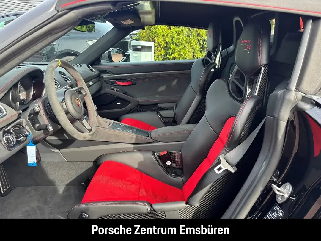 Porsche 718 Spyder - Thumbnail 14