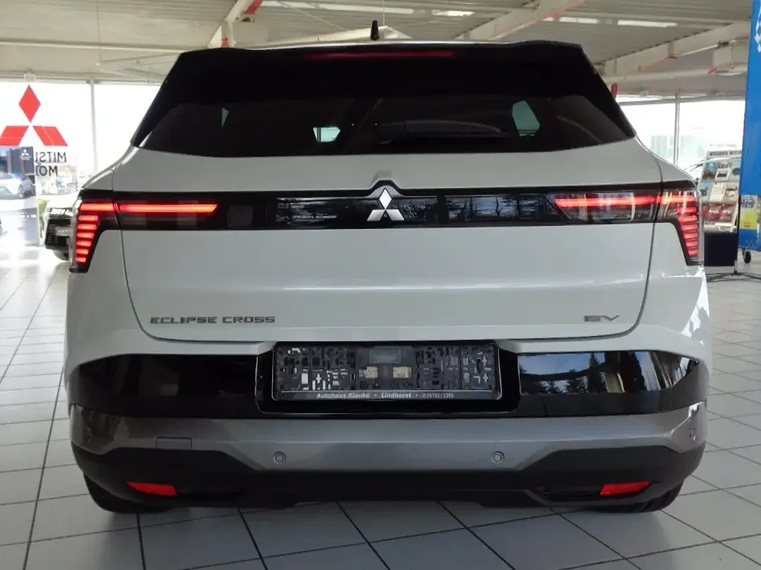 Mitsubishi Eclipse Cross - Thumbnail 2