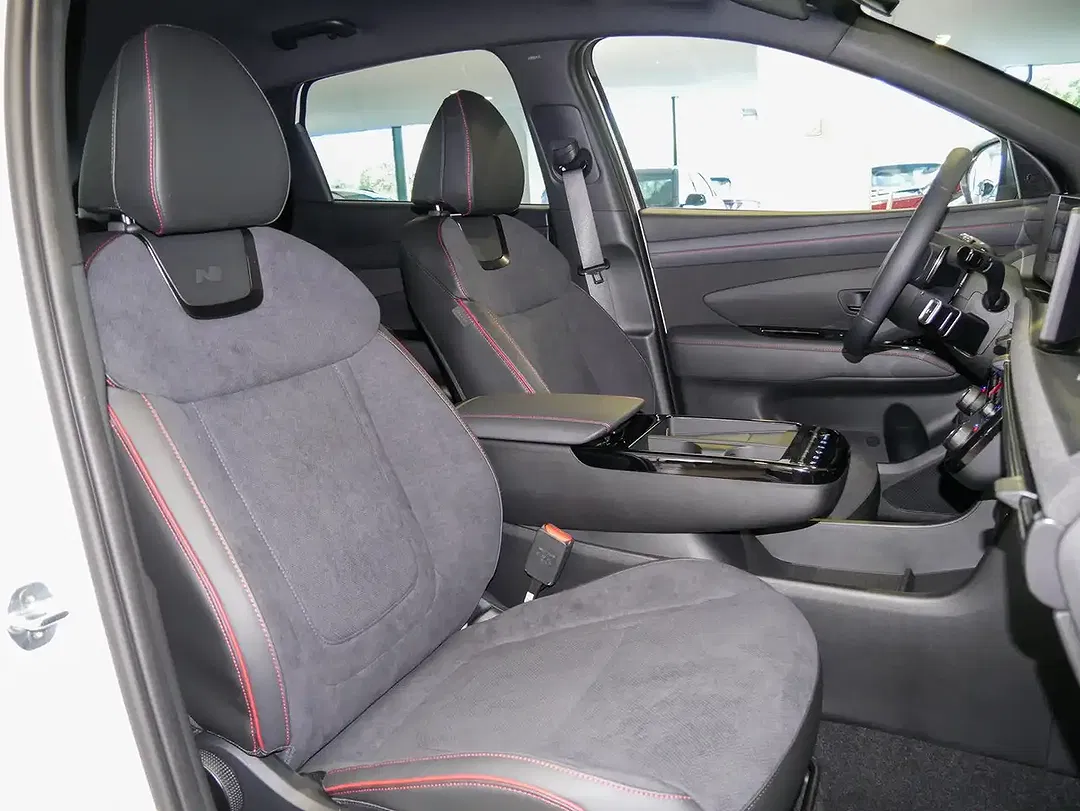 Hyundai TUCSON - Thumbnail 6