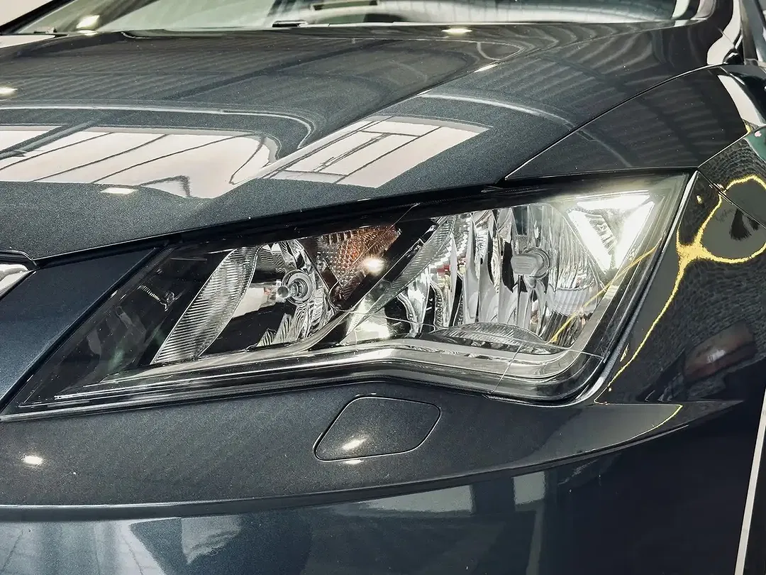 SEAT Leon - Thumbnail 9