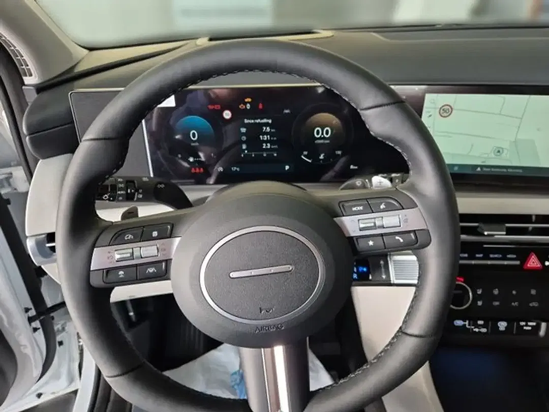 Hyundai TUCSON - Thumbnail 10