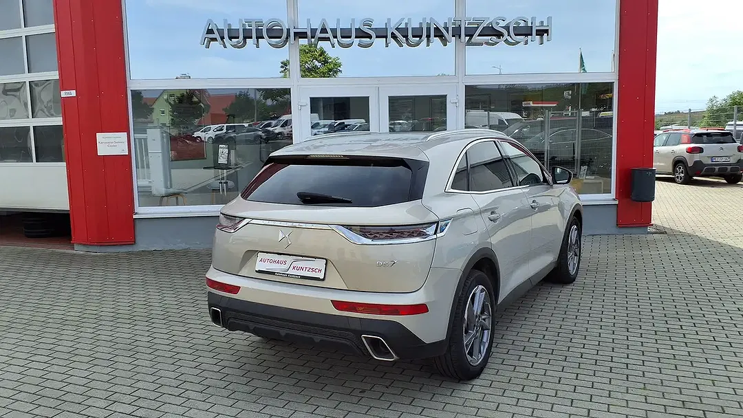 DS Automobiles DS 7 Crossback - Thumbnail 2