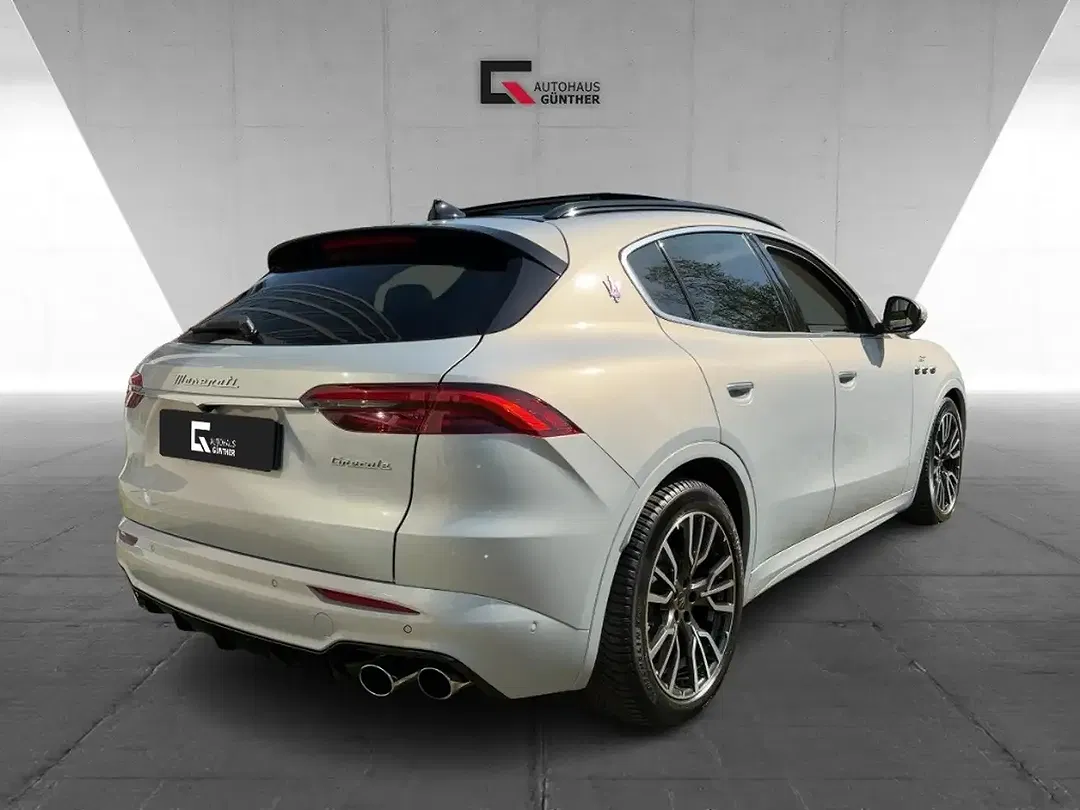 Maserati Grecale - Thumbnail 4