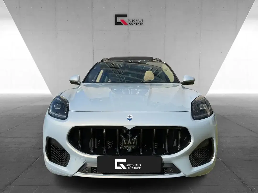Maserati Grecale - Thumbnail 6