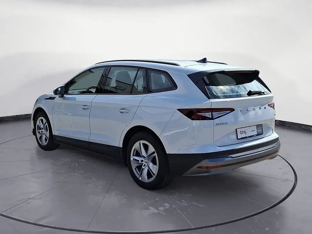 Skoda Enyaq - Thumbnail 3