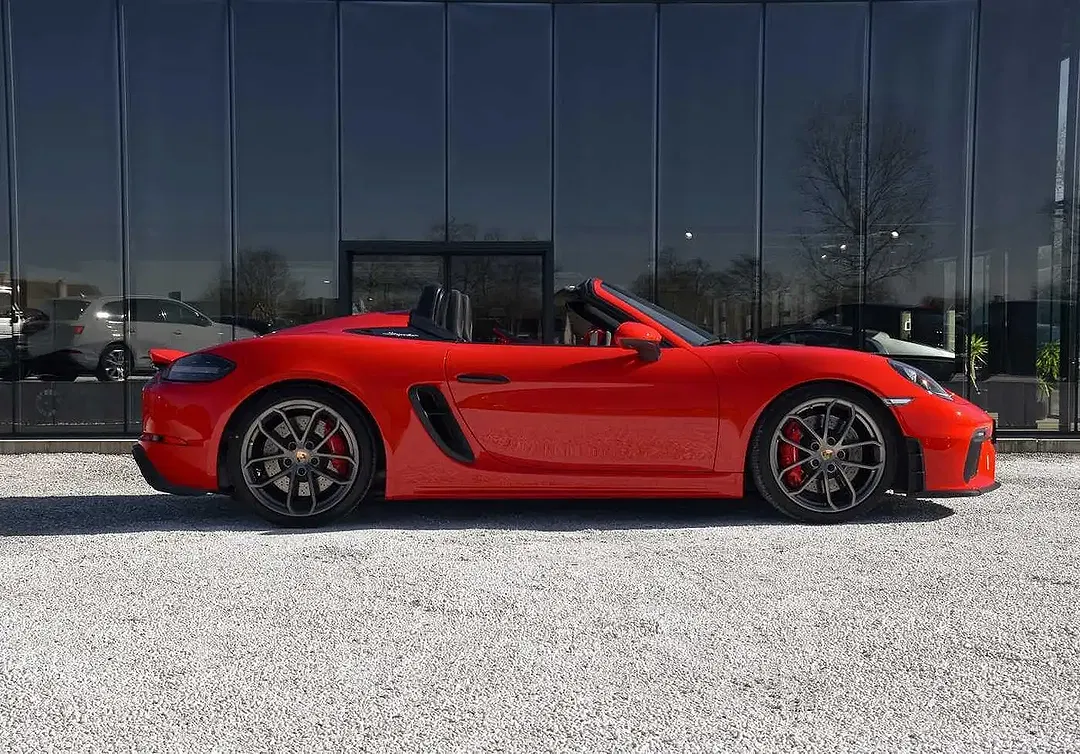 Porsche 718 Spyder - Thumbnail 6