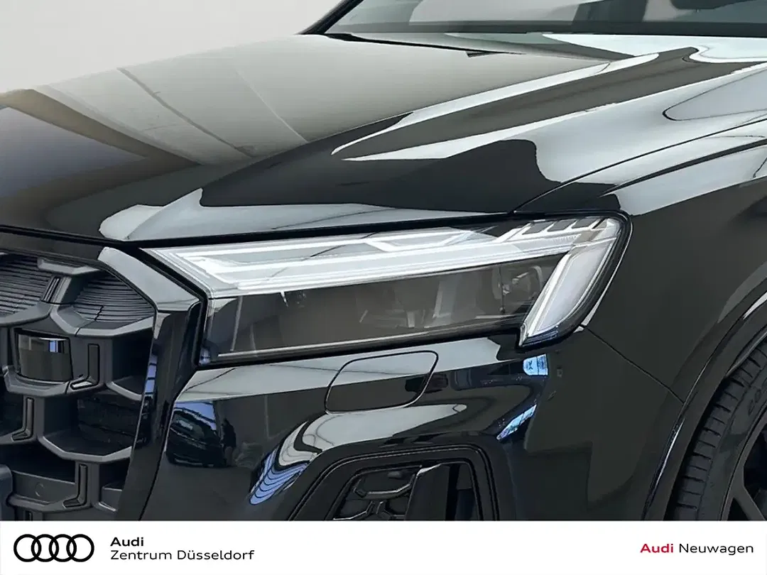 Audi Q7 - Thumbnail 4